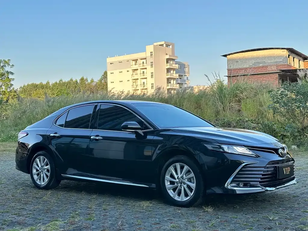 Toyota Camry 2023 из CN, фото 3