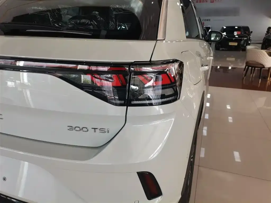 Volkswagen T-Roc 2025 из CN, фото 8