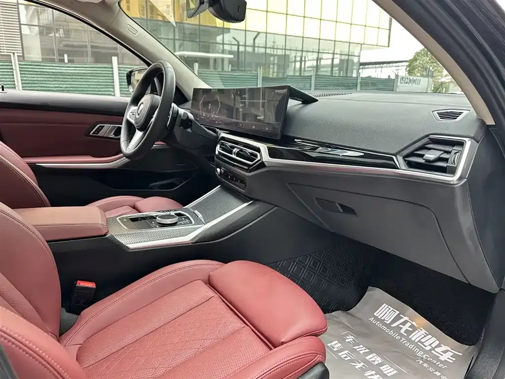 BMW 3 Series 2023 из CN, фото 9
