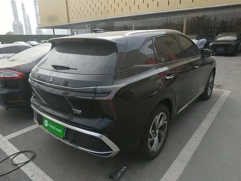Hongqi HS3 PHEV 2025 из CN, фото 7