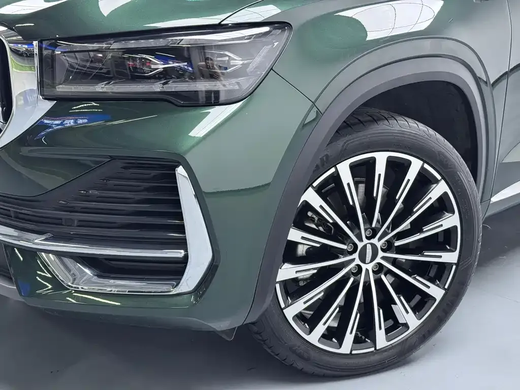 Geely Xingyue L — фото 2