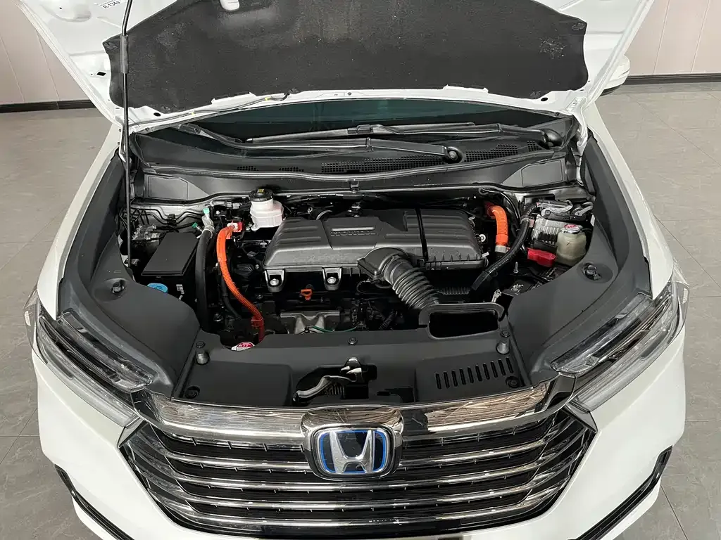 Honda Odyssey — фото 10