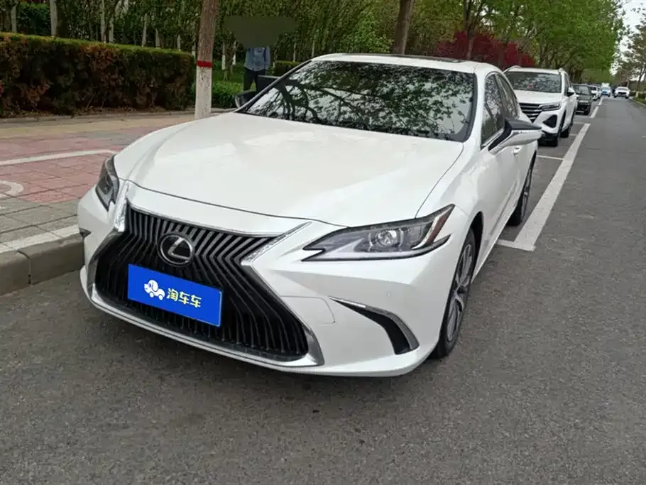 Lexus ES 2021 из CN, фото 1