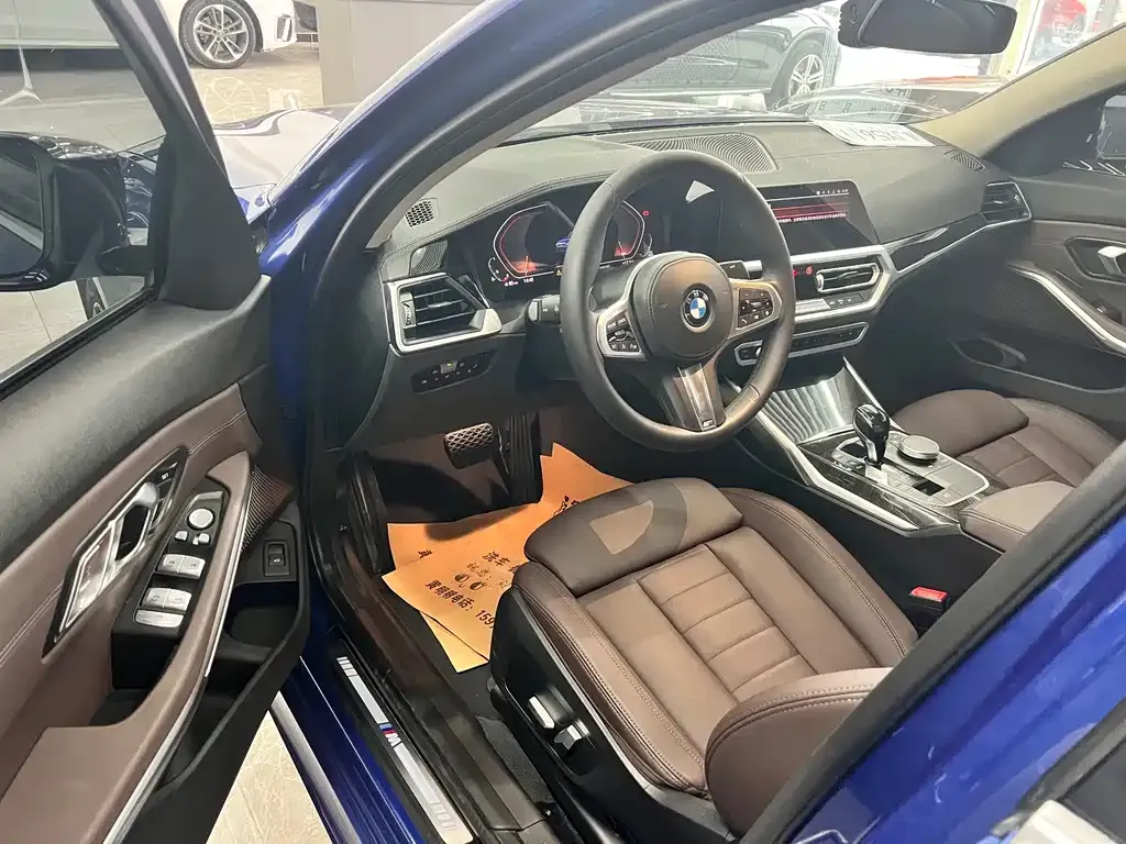 BMW 3 Series 2021 из CN, фото 4