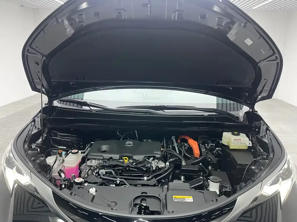 Toyota Sienna 2025 из CN, фото 9