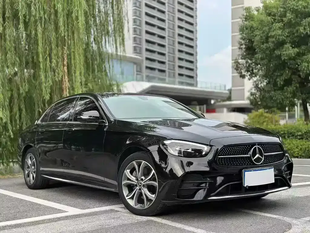 Mercedes-Benz E-Class 2022 из CN, фото 3