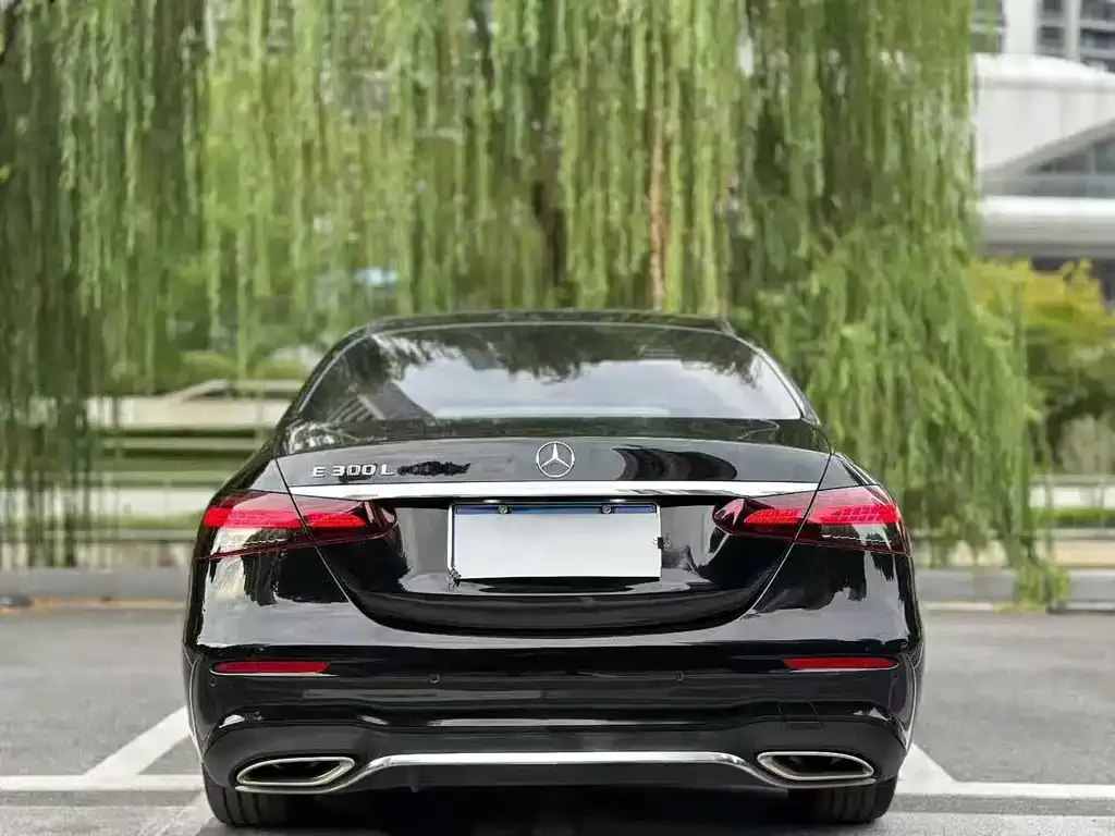 Mercedes-Benz E-Class 2022 из CN, фото 8