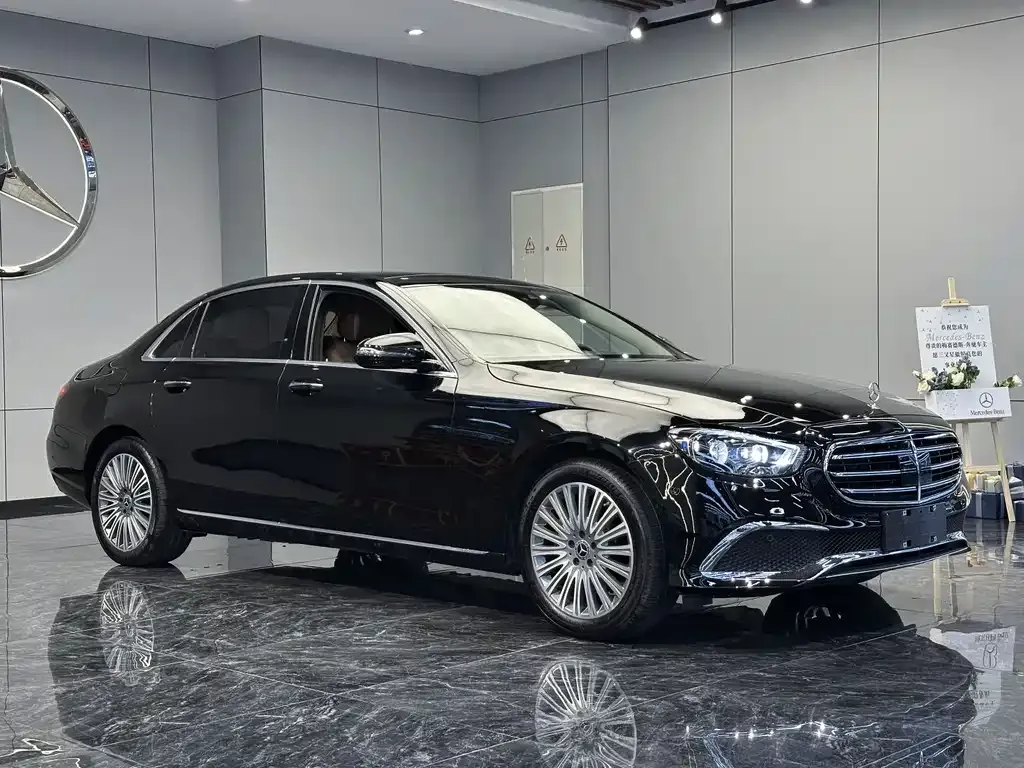Mercedes-Benz E-Class 2023 из CN, фото 3