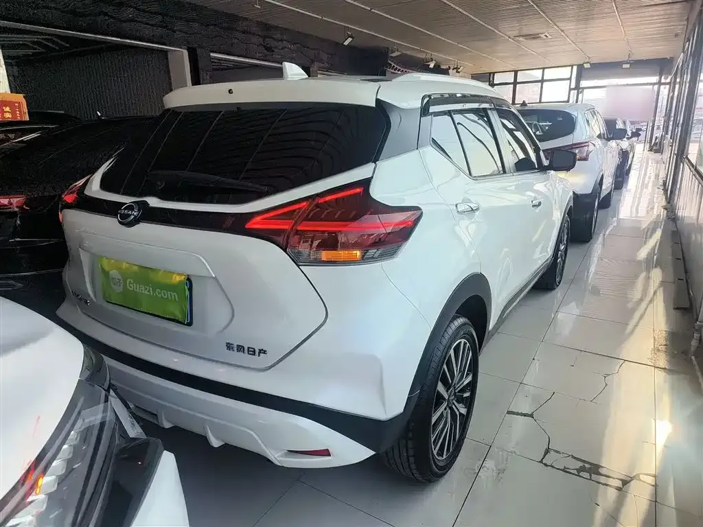 Nissan Kicks — фото 7