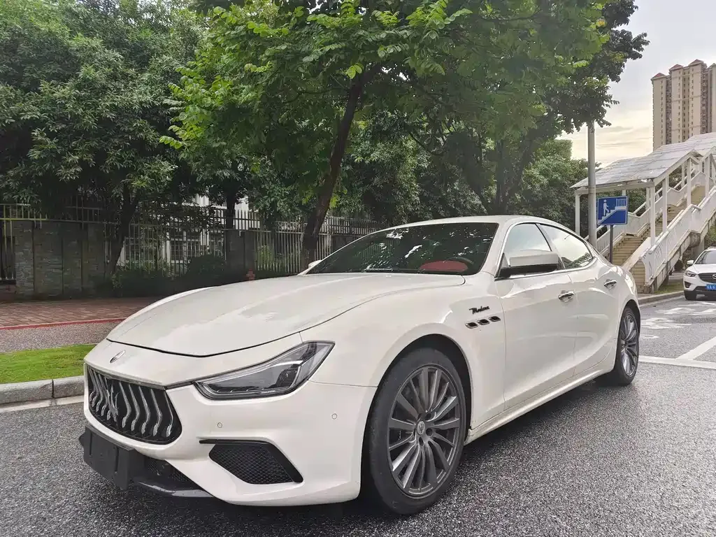 Maserati Ghibli 2022 из CN, фото 1