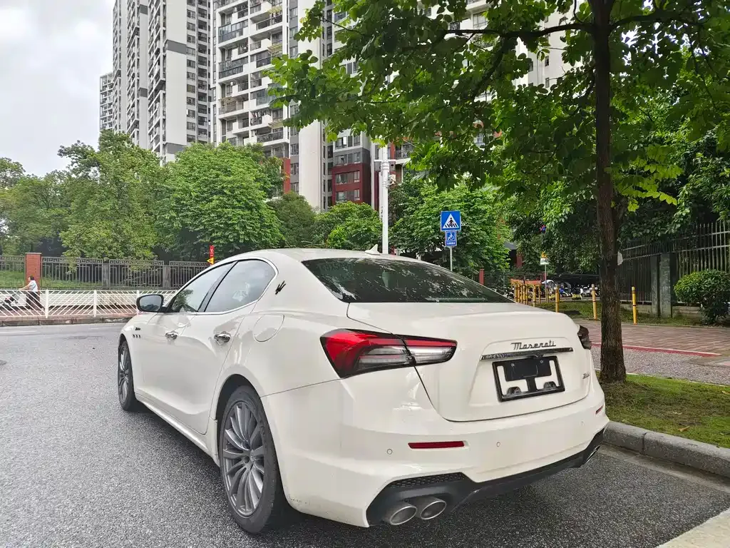 Maserati Ghibli 2022 из CN, фото 4