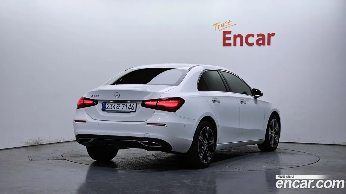 Mercedes-Benz A-Class — фото 2
