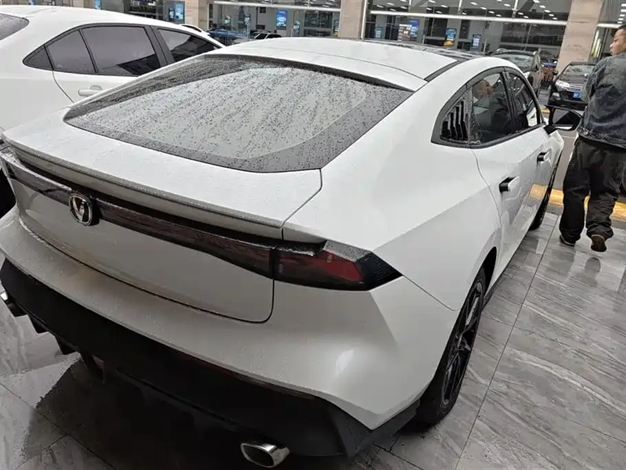 Changan UNI-V 2022 из CN, фото 3