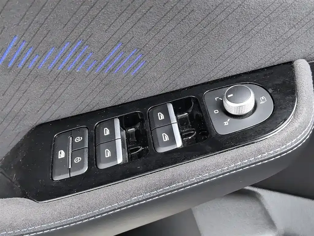 Geely Xingrui 2024 из CN, фото 9