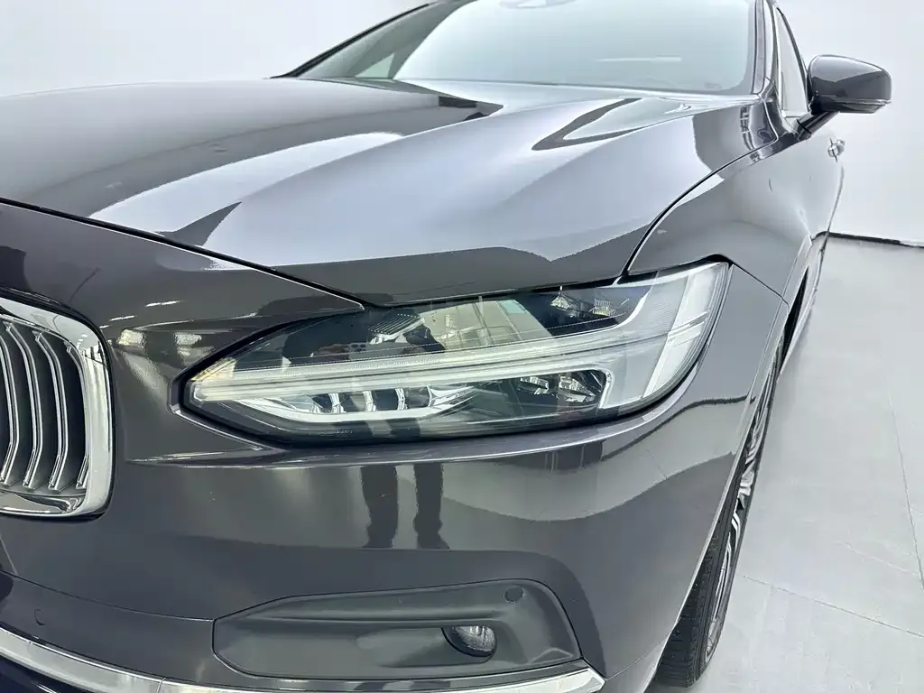 Volvo S90 — фото 4