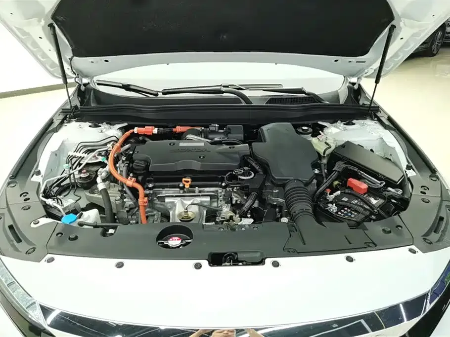 Honda Accord — фото 10