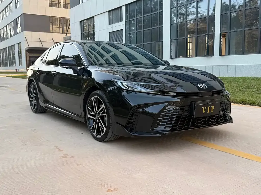 Toyota Camry 2024 из CN, фото 3
