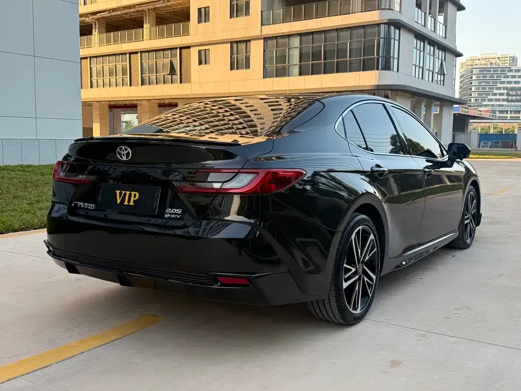 Toyota Camry 2024 из CN, фото 5