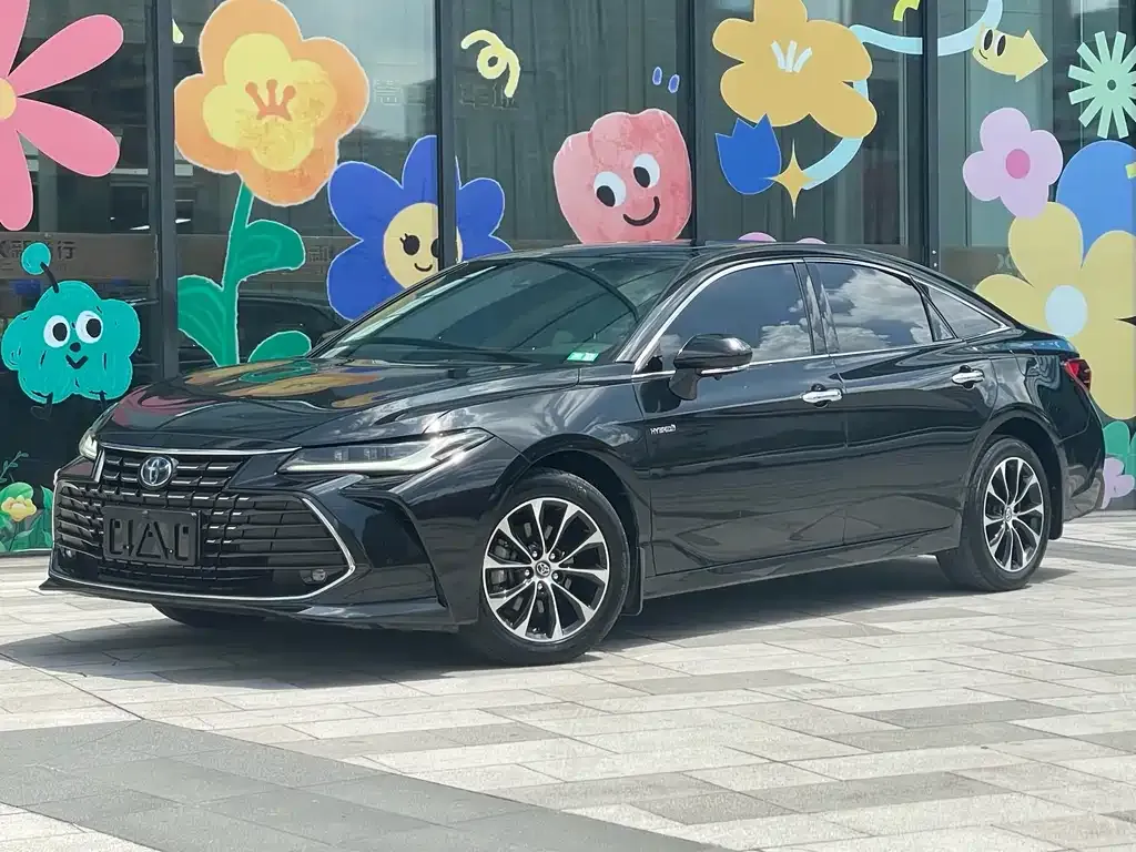 Toyota Avalon 2023 из CN, фото 1