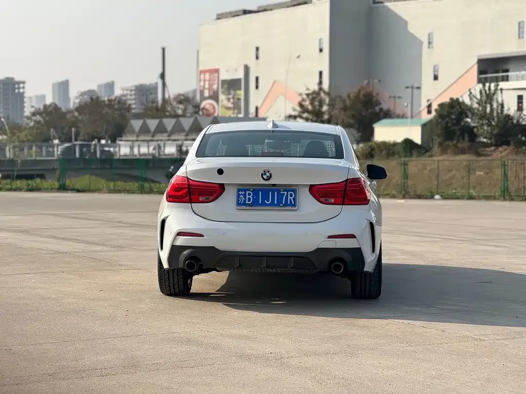 BMW 1 Series 2022 из CN, фото 6
