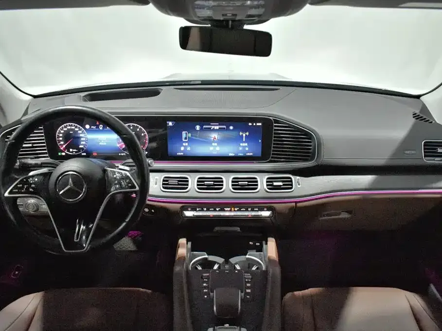 Mercedes-Benz GLE — фото 6