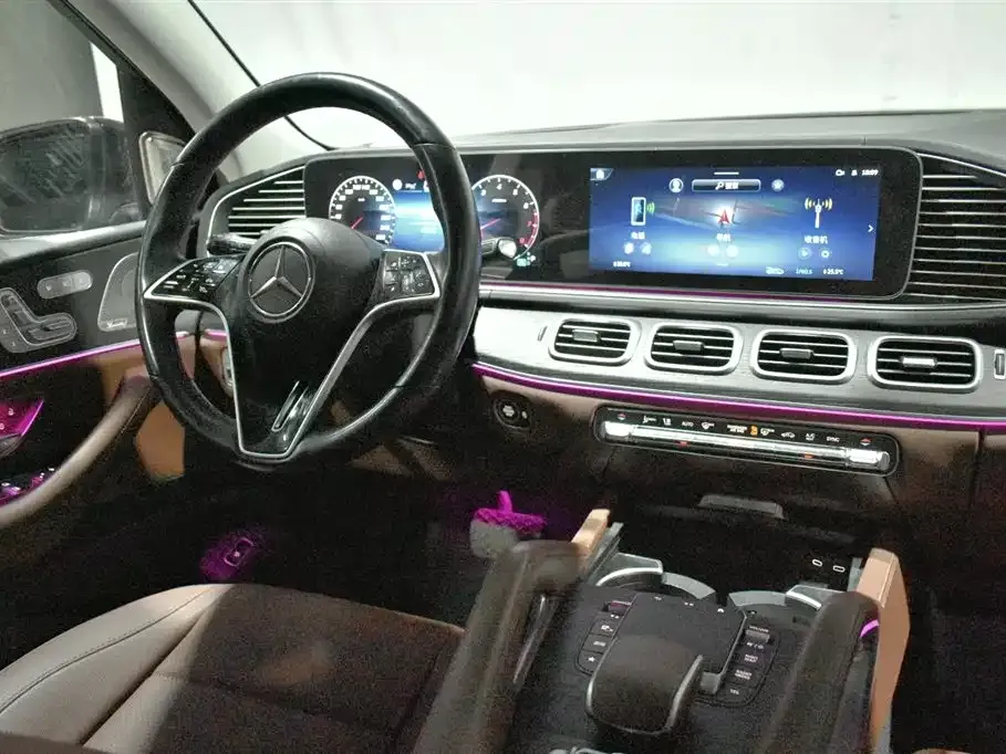 Mercedes-Benz GLE — фото 7