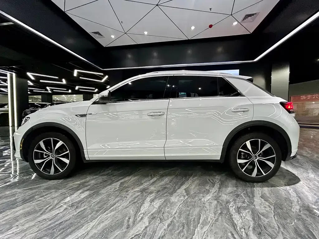 Volkswagen T-Roc 2024 из CN, фото 8