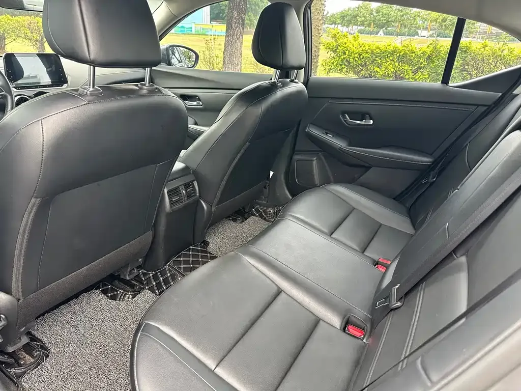 Nissan Sylphy 2023 из CN, фото 6