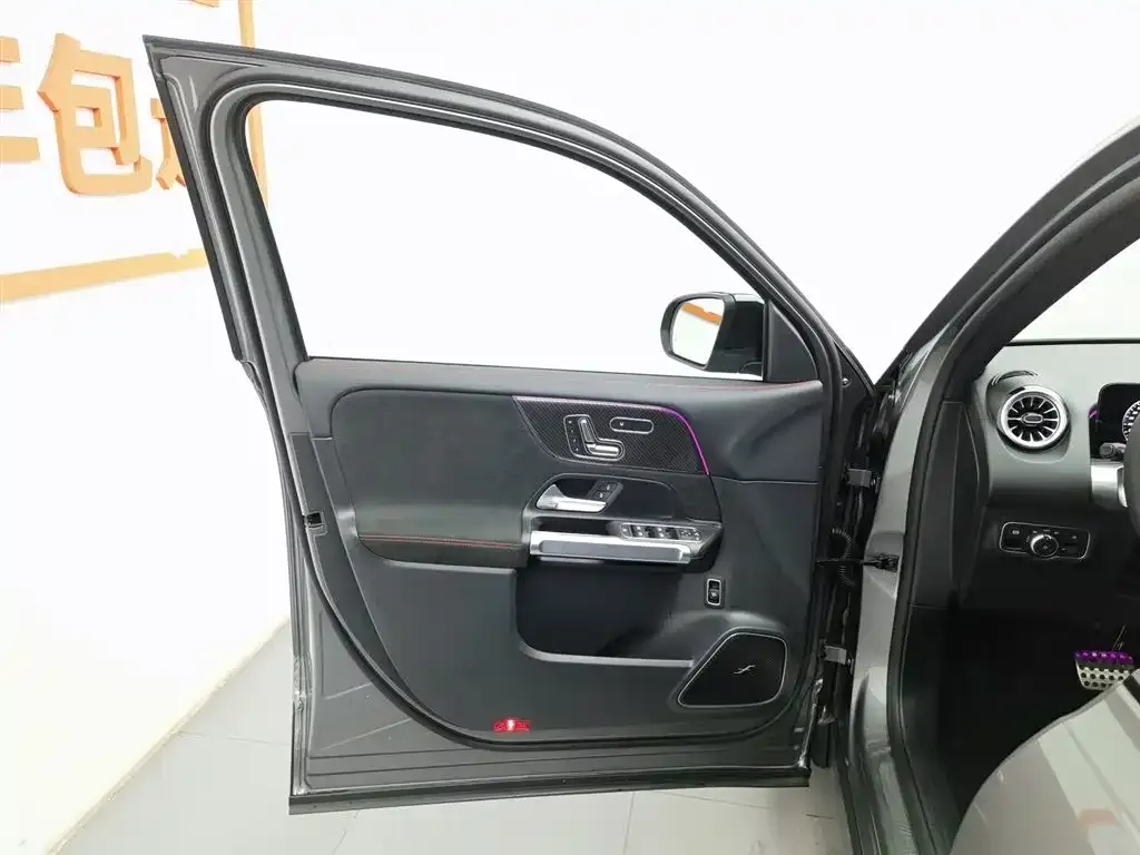 Mercedes-Benz GLB AMG 2024 из CN, фото 8