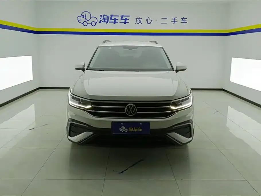 Volkswagen Tiguan L 2022 из CN, фото 2