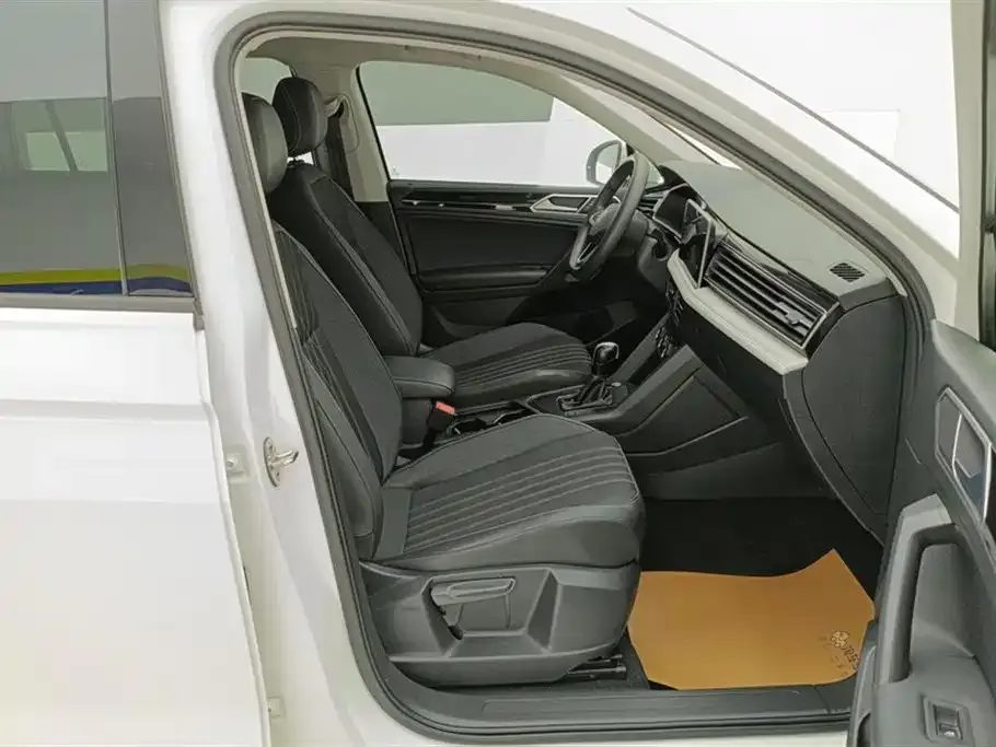 Volkswagen Tiguan L 2022 из CN, фото 8