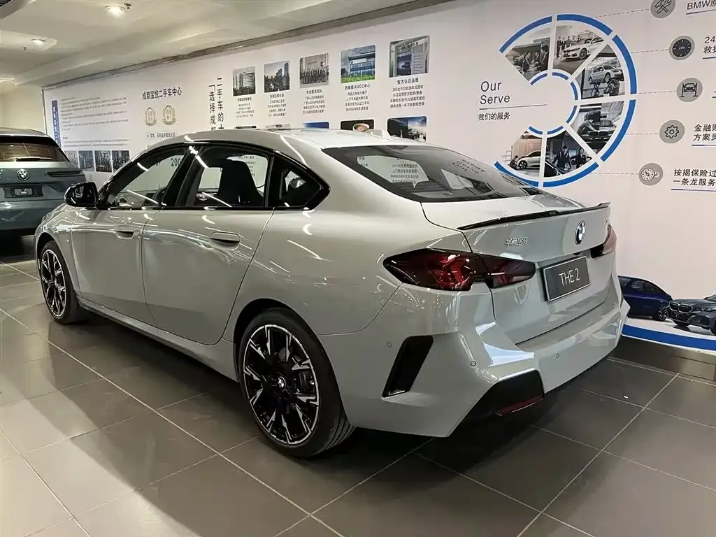BMW 2 Series 2025 из CN, фото 5