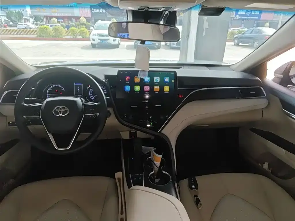 Toyota Camry 2021 из CN, фото 10