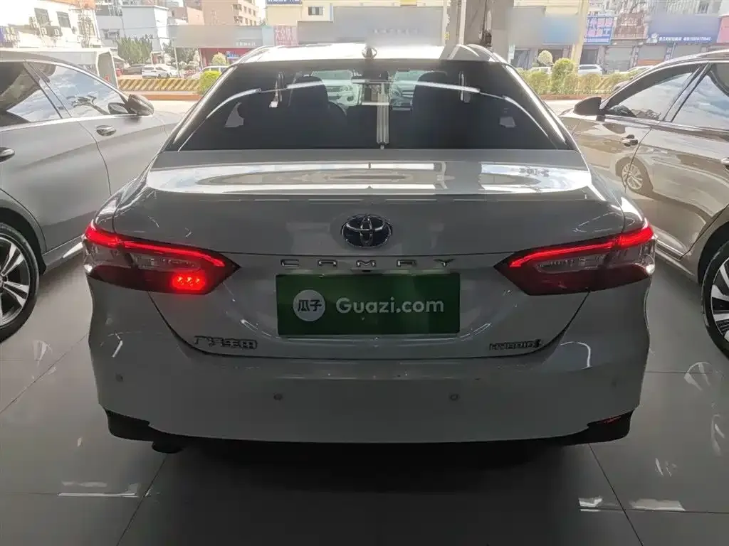 Toyota Camry 2021 из CN, фото 6