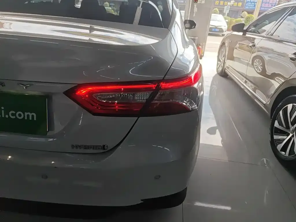Toyota Camry 2021 из CN, фото 8