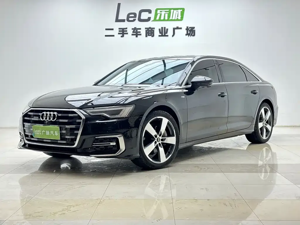 Audi A6L 2023 из CN, фото 1