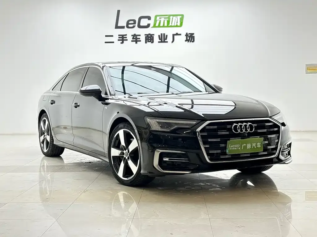 Audi A6L 2023 из CN, фото 3