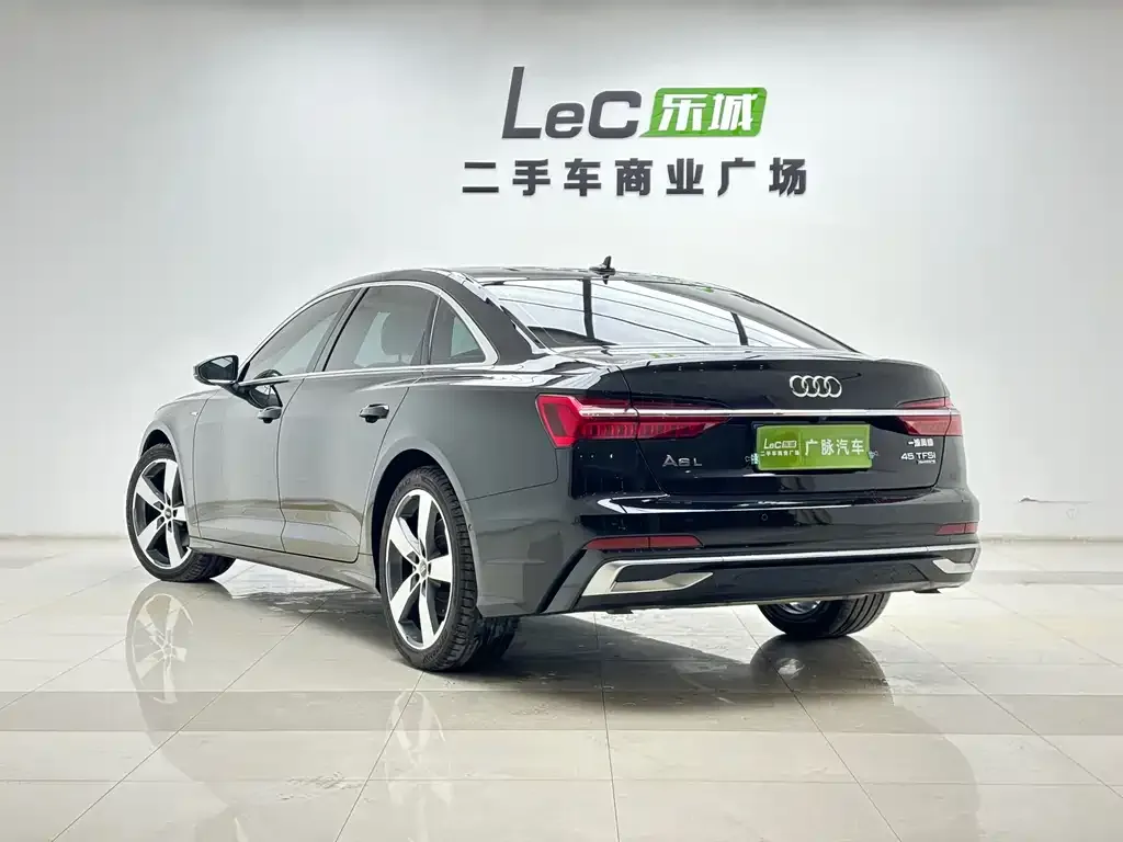Audi A6L 2023 из CN, фото 5