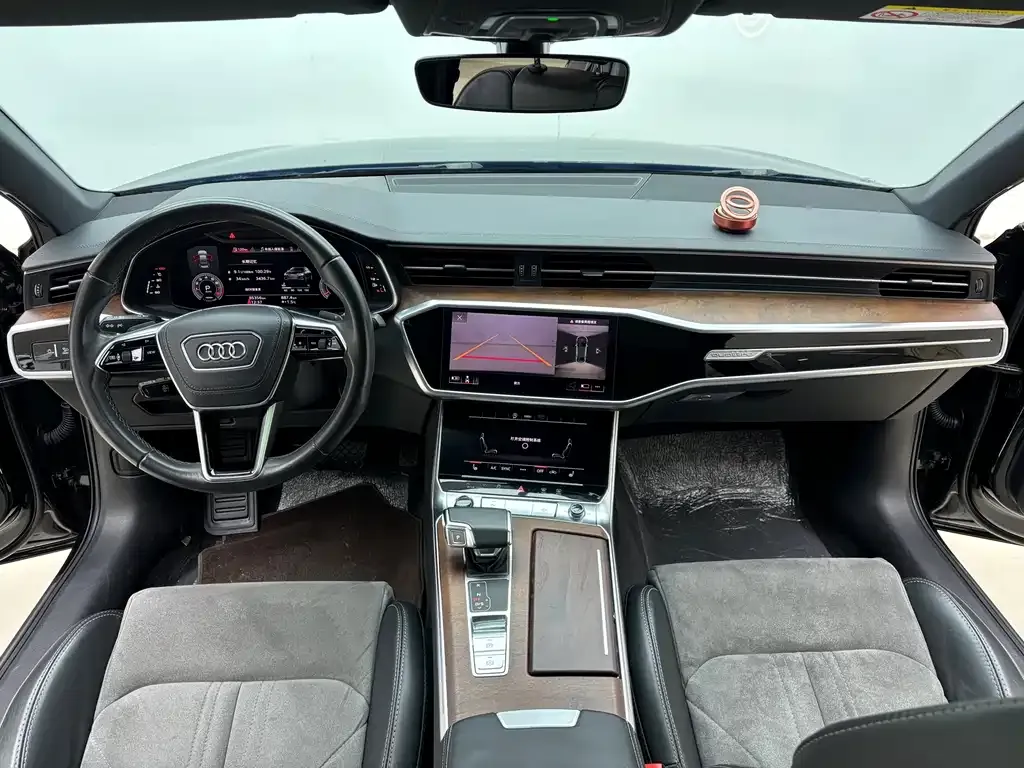 Audi A6L 2023 из CN, фото 8