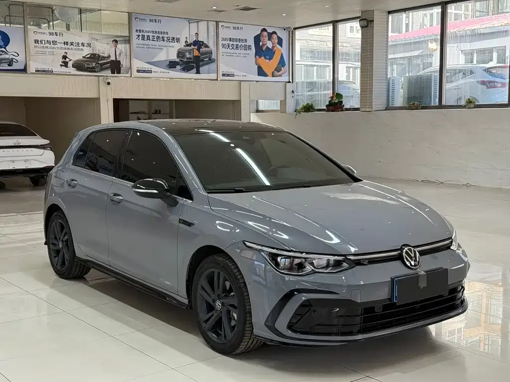 Volkswagen Golf 2021 из CN, фото 3