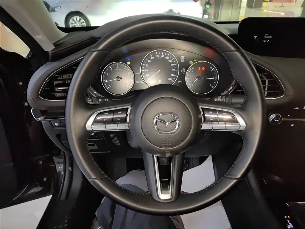 Mazda 3 Axela 2023 из CN, фото 3