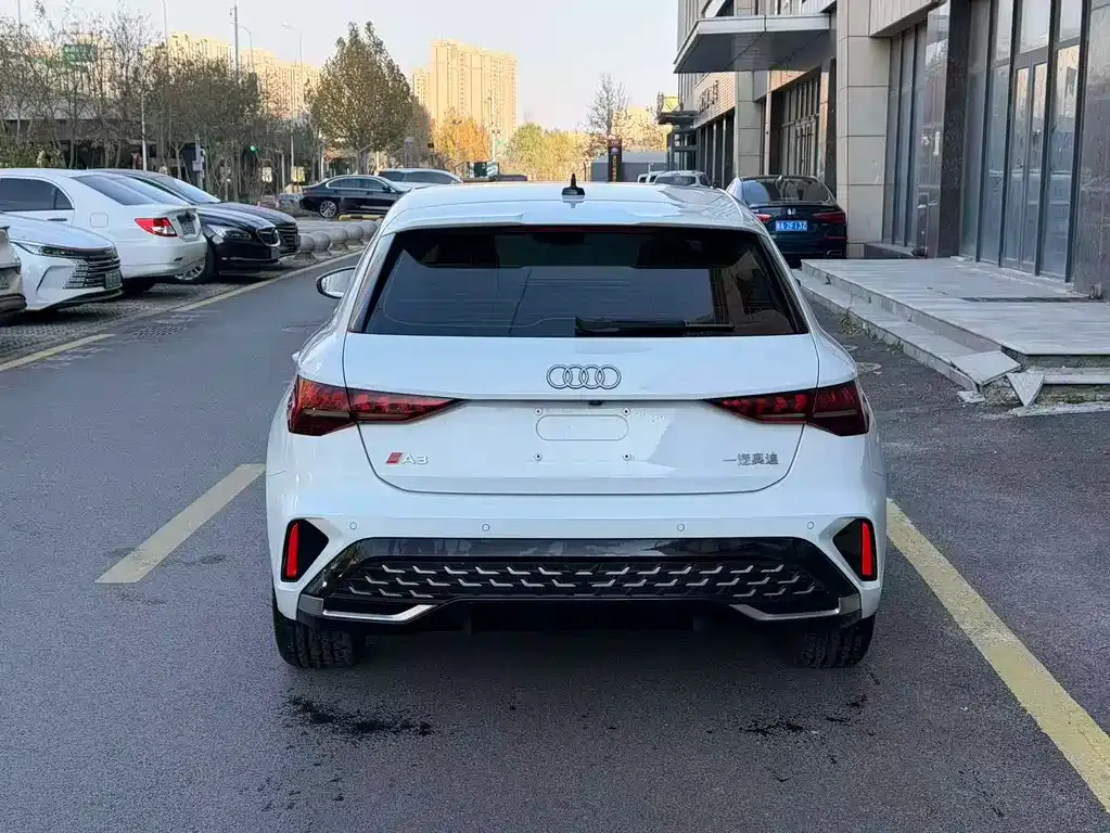 Audi A3 2025 из CN, фото 5