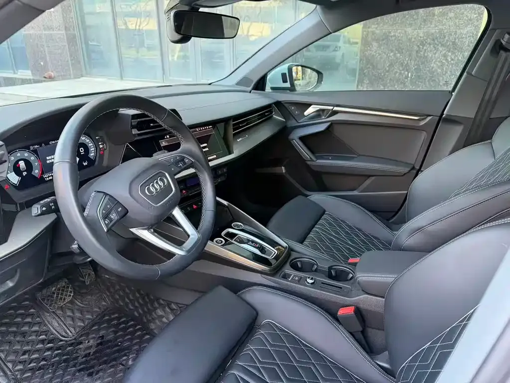 Audi A3 2025 из CN, фото 8