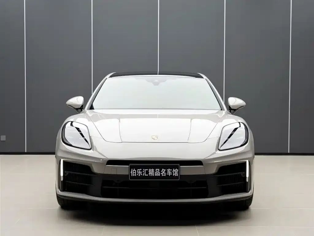 Porsche Panamera 2025 из CN, фото 3