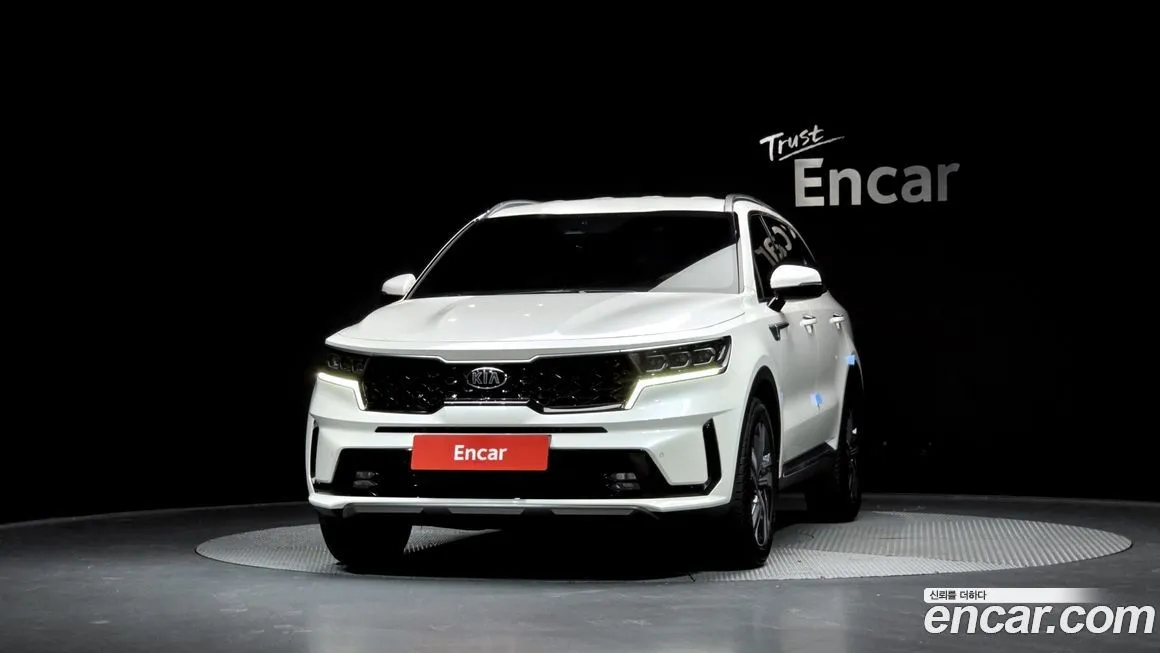 Kia Sorento — фото 3