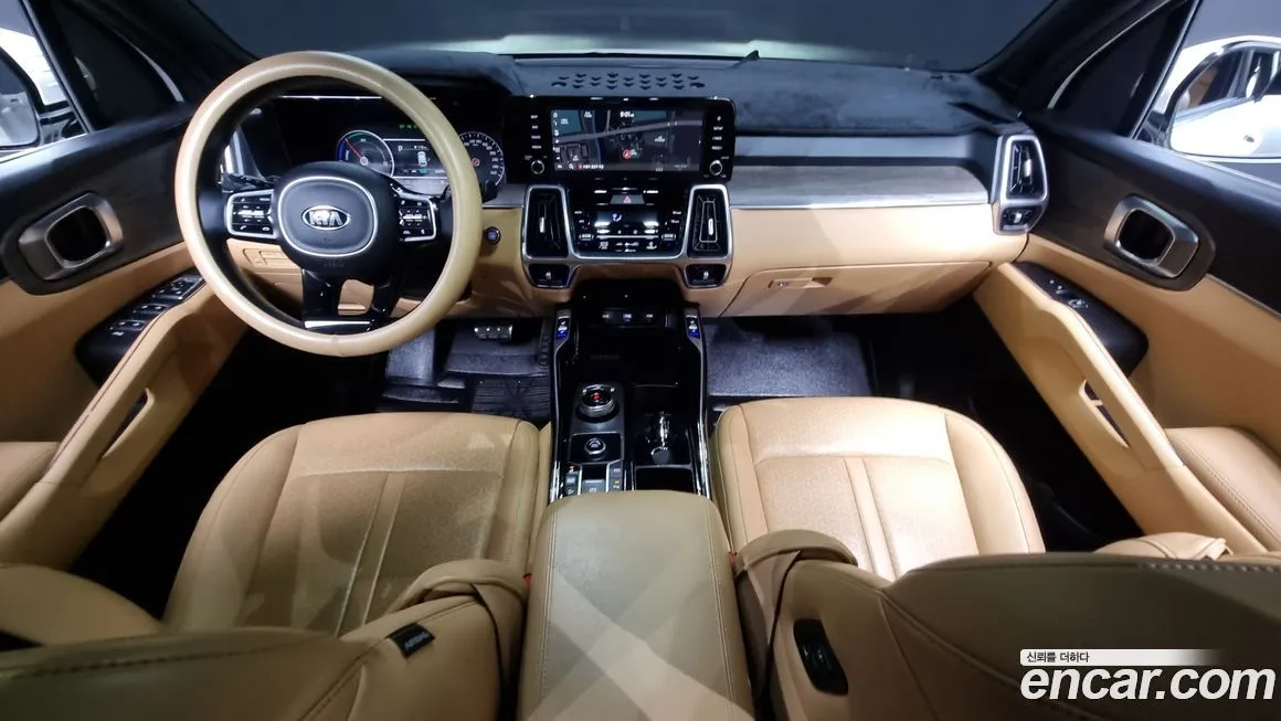 Kia Sorento — фото 7