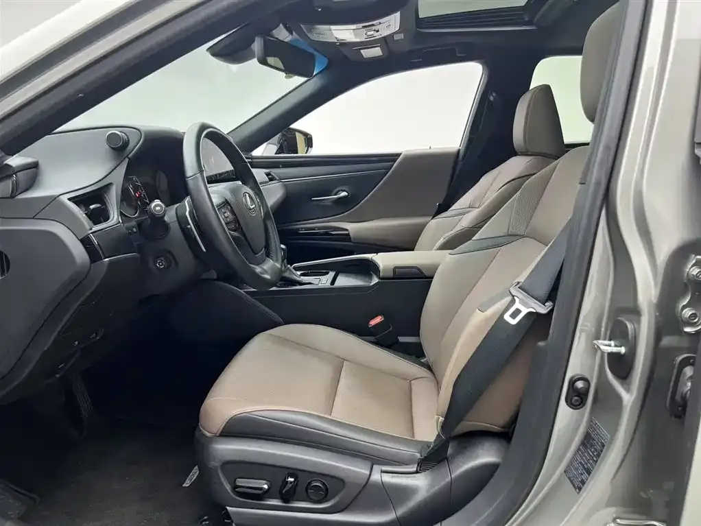 Lexus ES 2024 из CN, фото 4
