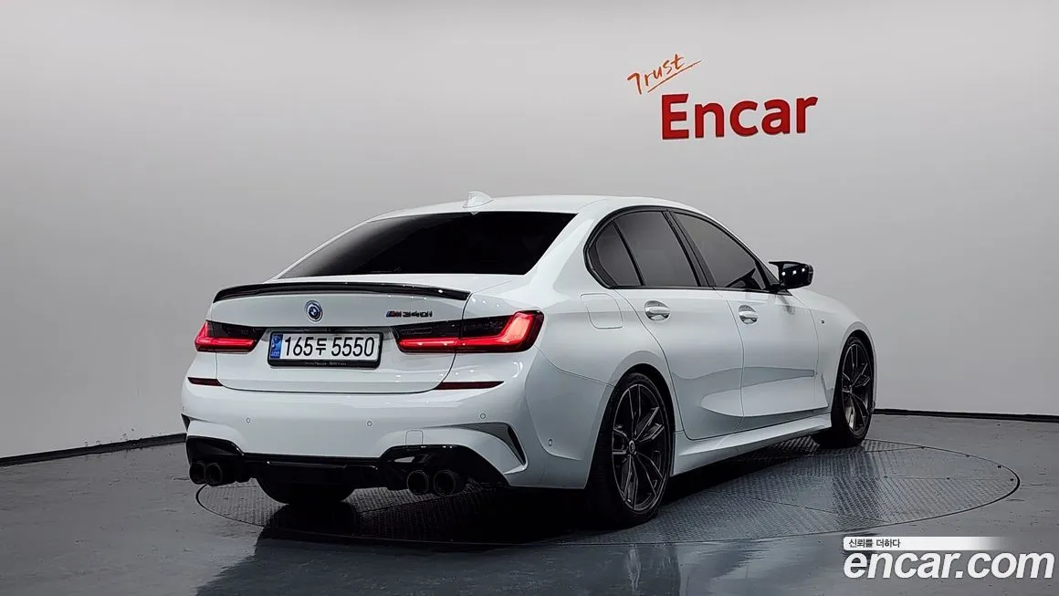 BMW 3-Series 2022 из KR, фото 2