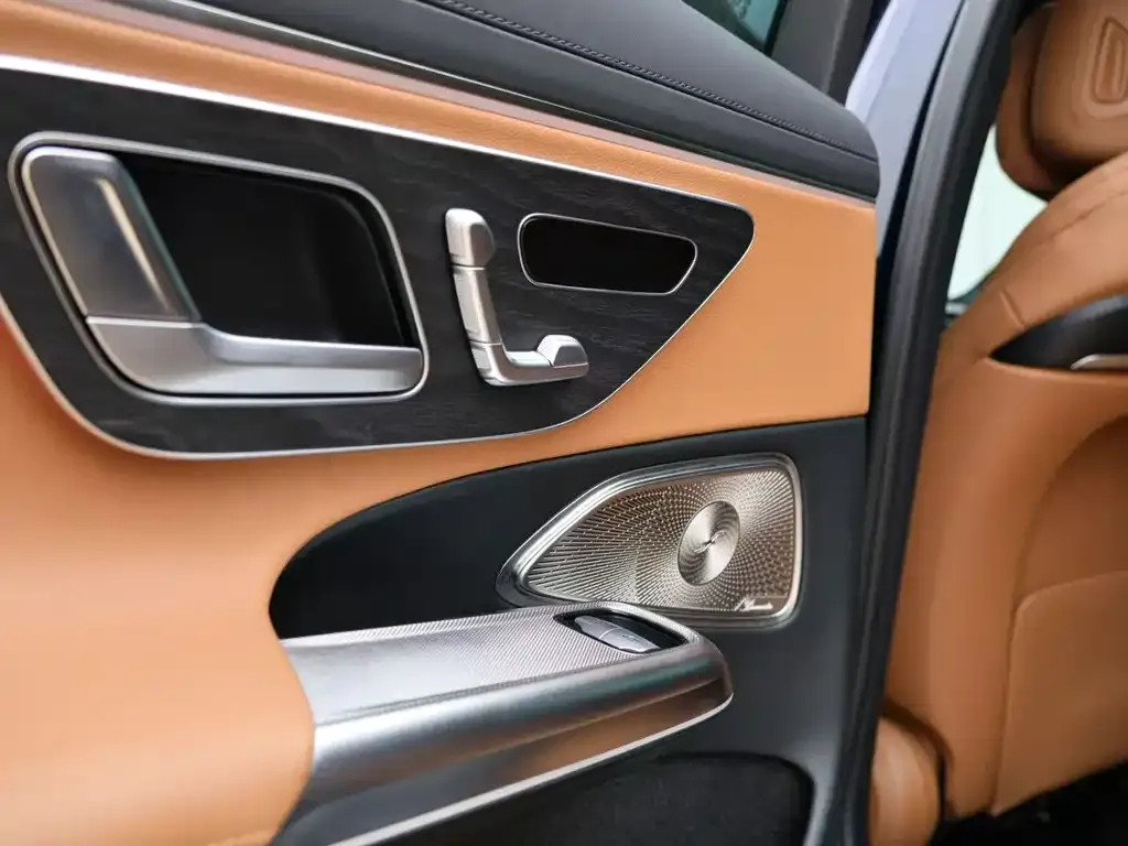 Mercedes-Benz E-Class 2024 из CN, фото 10