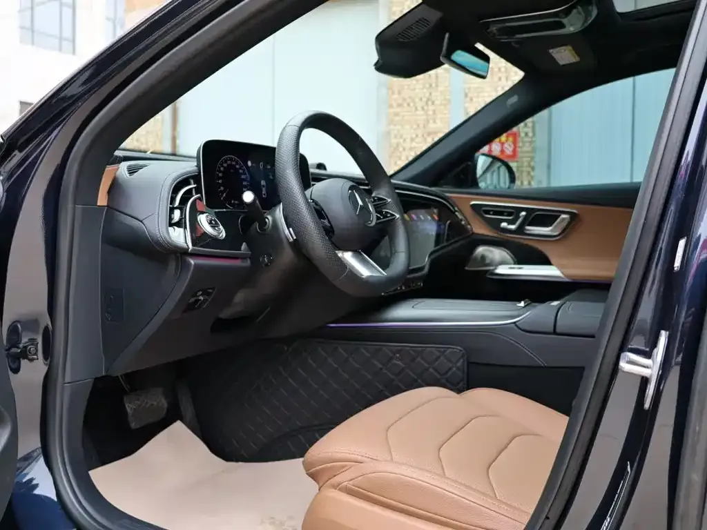 Mercedes-Benz E-Class 2024 из CN, фото 5